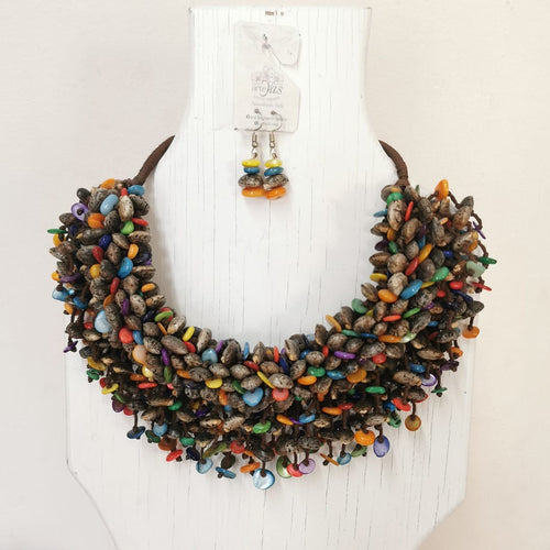 Collar de piedra tejido chico